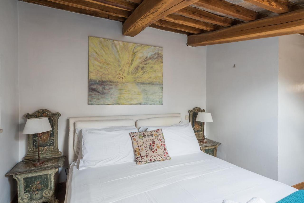 Ferienwohnung Cozy Wooden Apt In Piazza Navona Rom Exterior foto