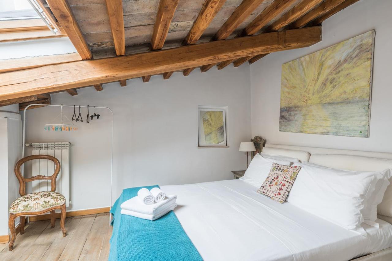 Ferienwohnung Cozy Wooden Apt In Piazza Navona Rom Exterior foto