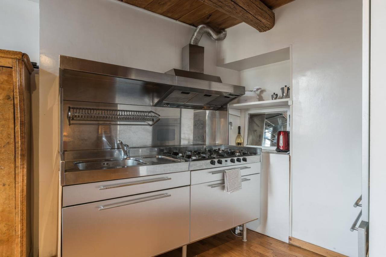 Ferienwohnung Cozy Wooden Apt In Piazza Navona Rom Exterior foto