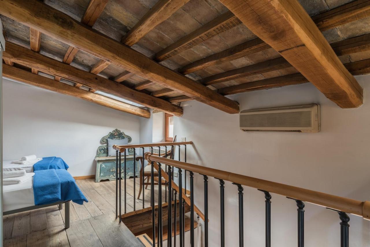Ferienwohnung Cozy Wooden Apt In Piazza Navona Rom Exterior foto