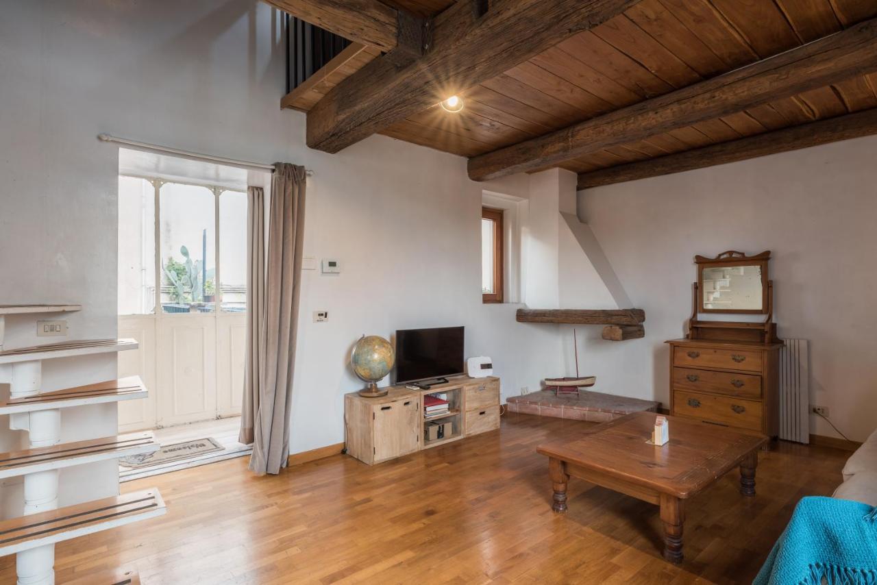 Ferienwohnung Cozy Wooden Apt In Piazza Navona Rom Exterior foto